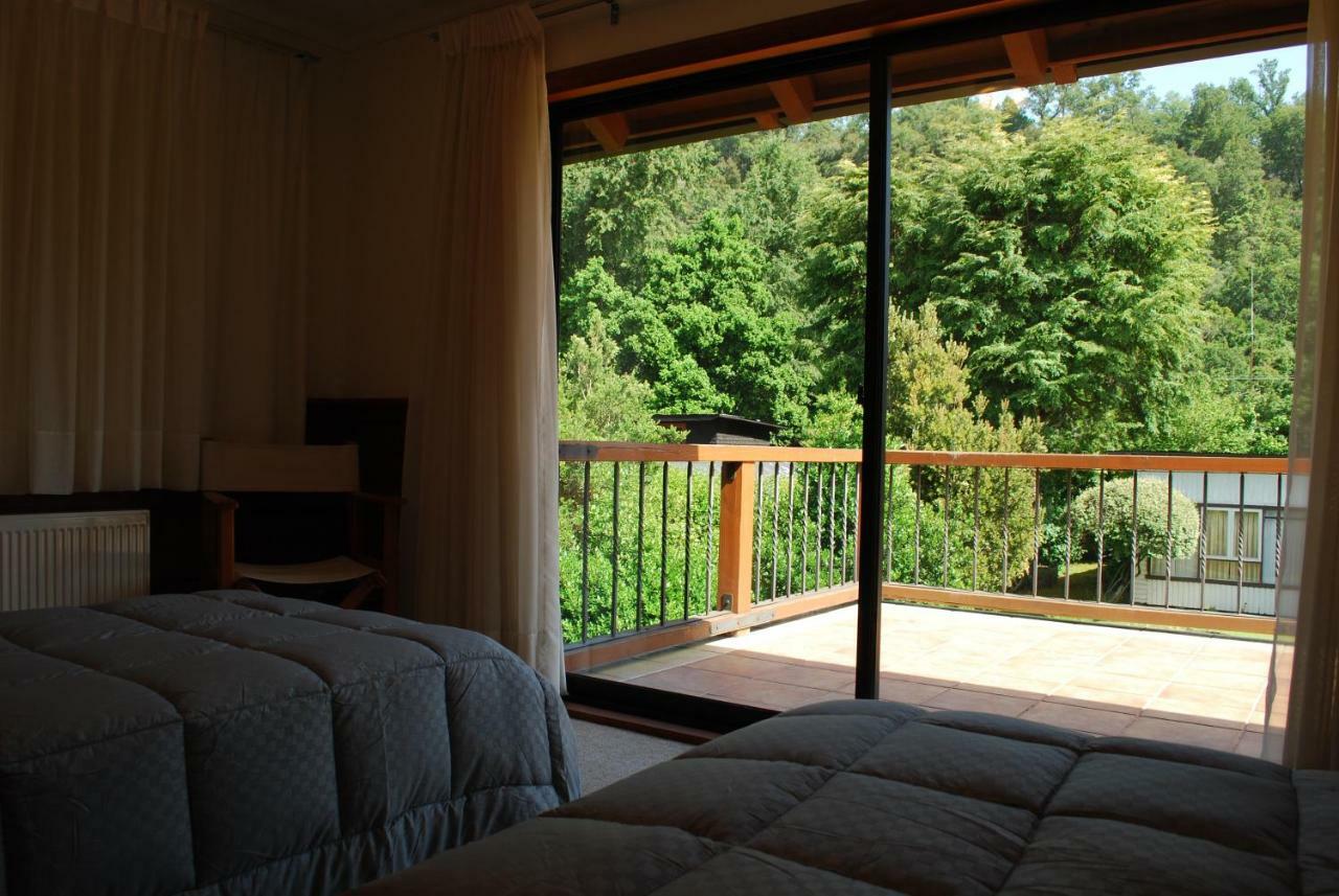 Frontera Pucon Hostel B&B Bilik gambar